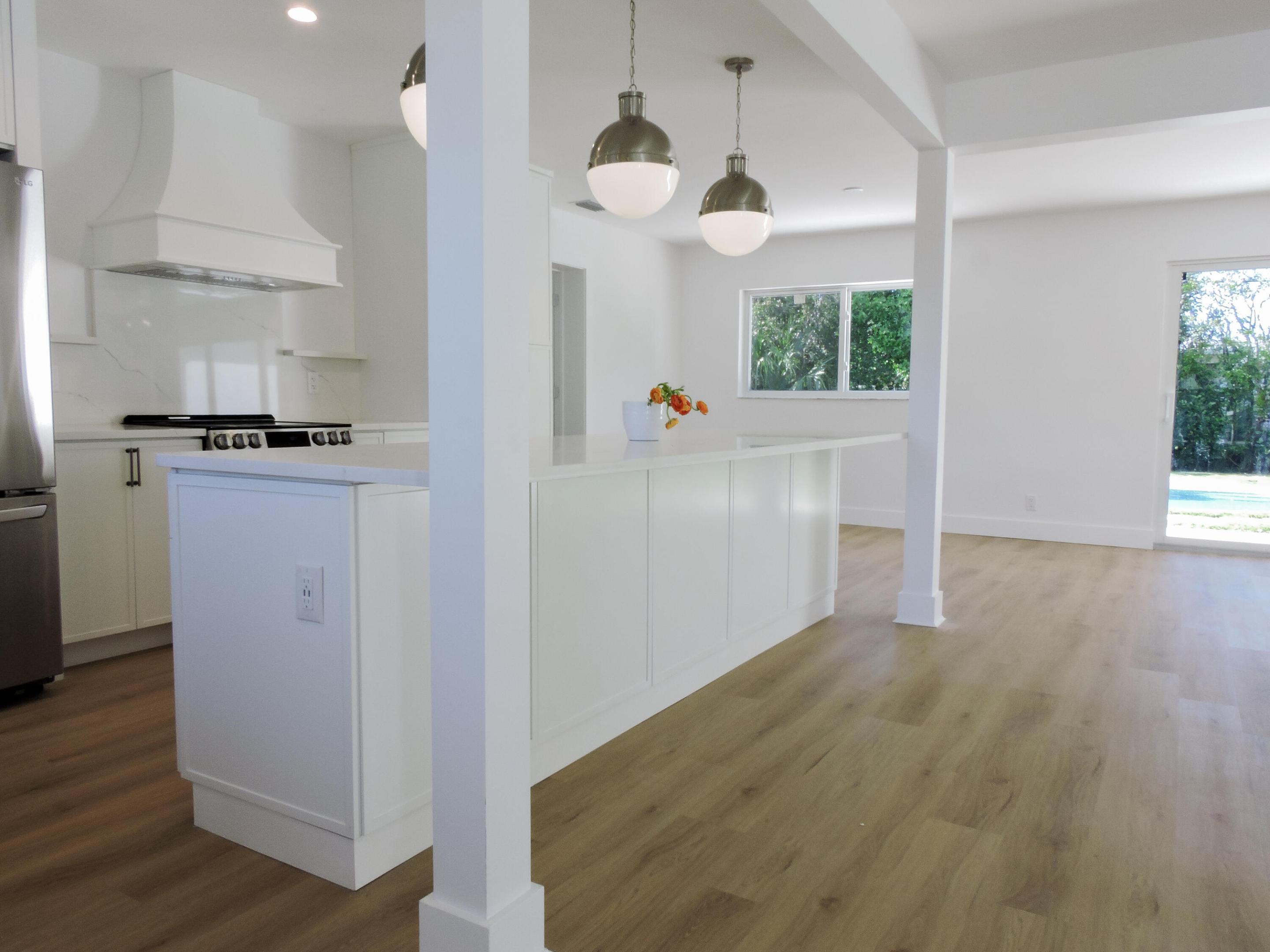 407 Anchorage Lane