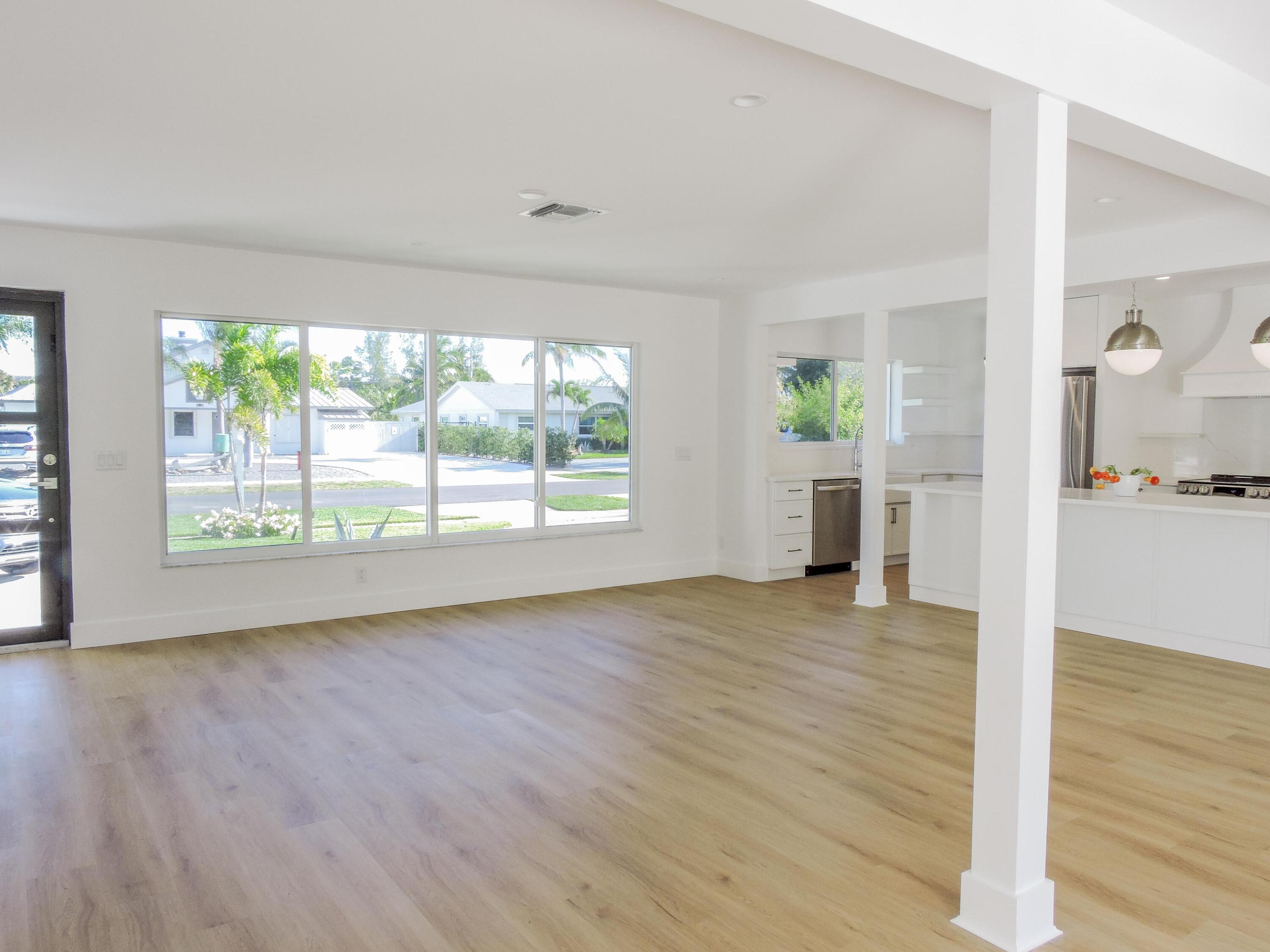 407 Anchorage Lane
