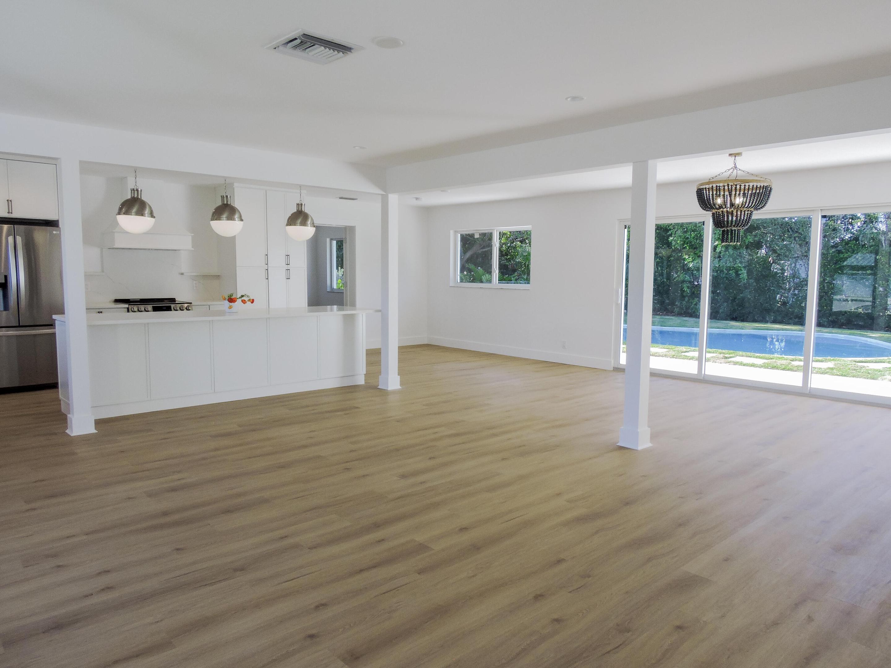 407 Anchorage Lane