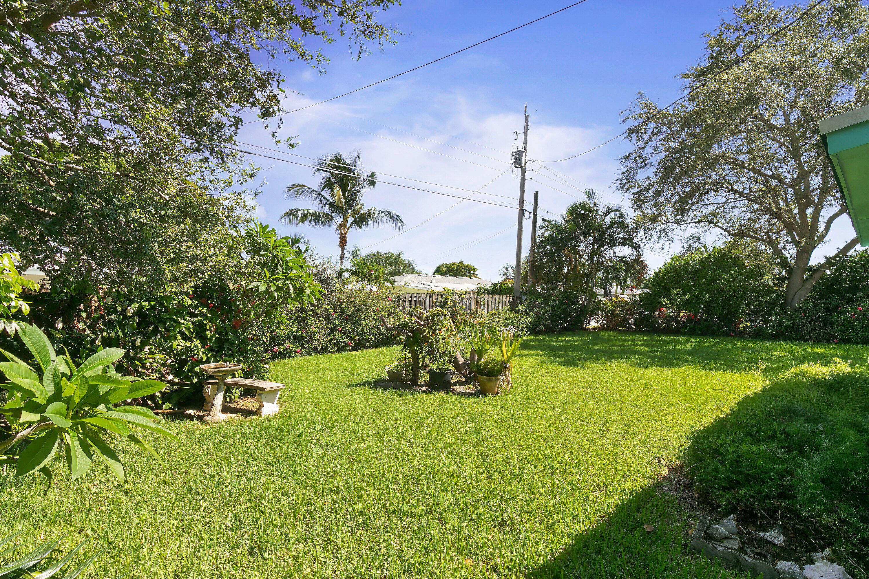 541 Ebbtide Drive