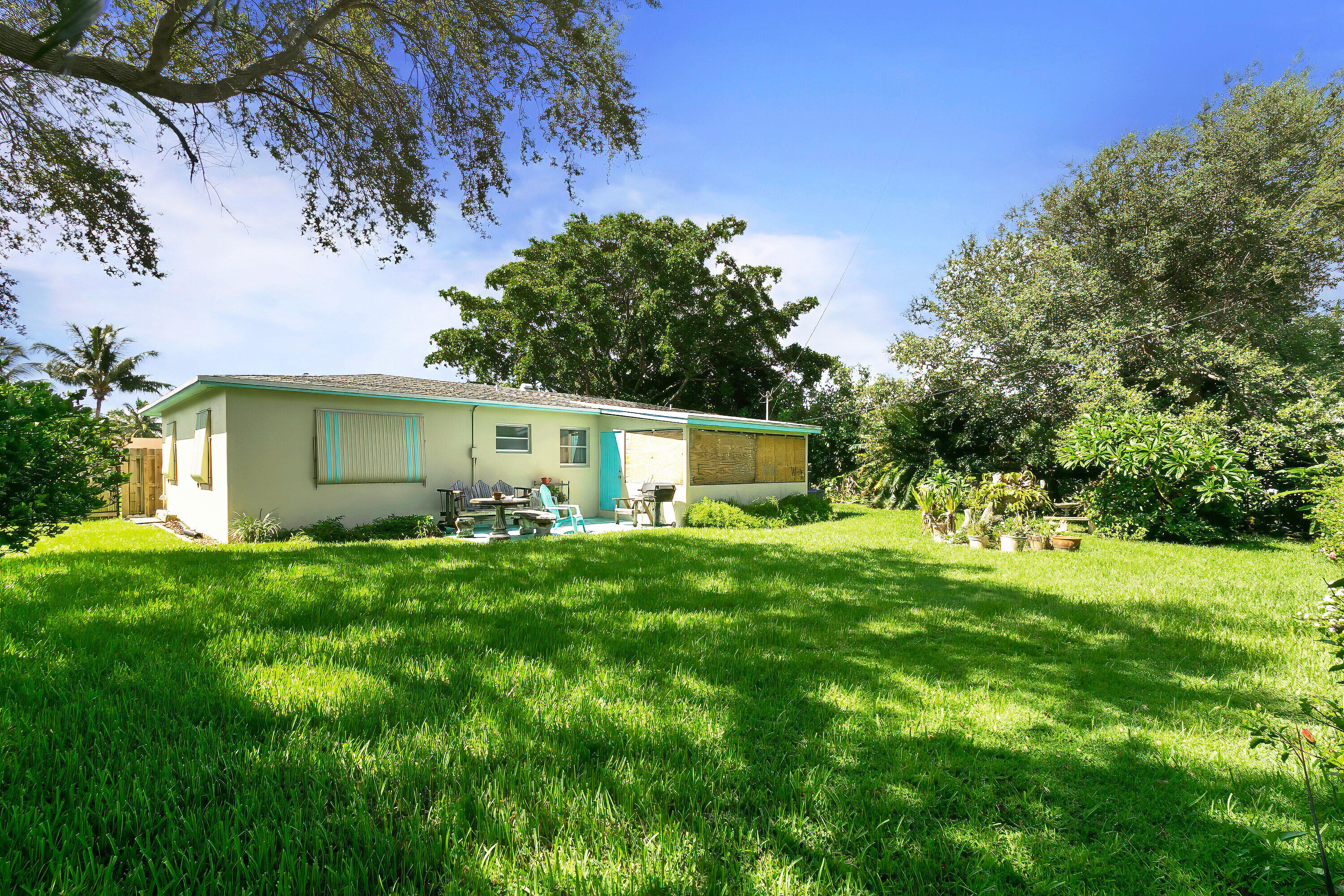 541 Ebbtide Drive