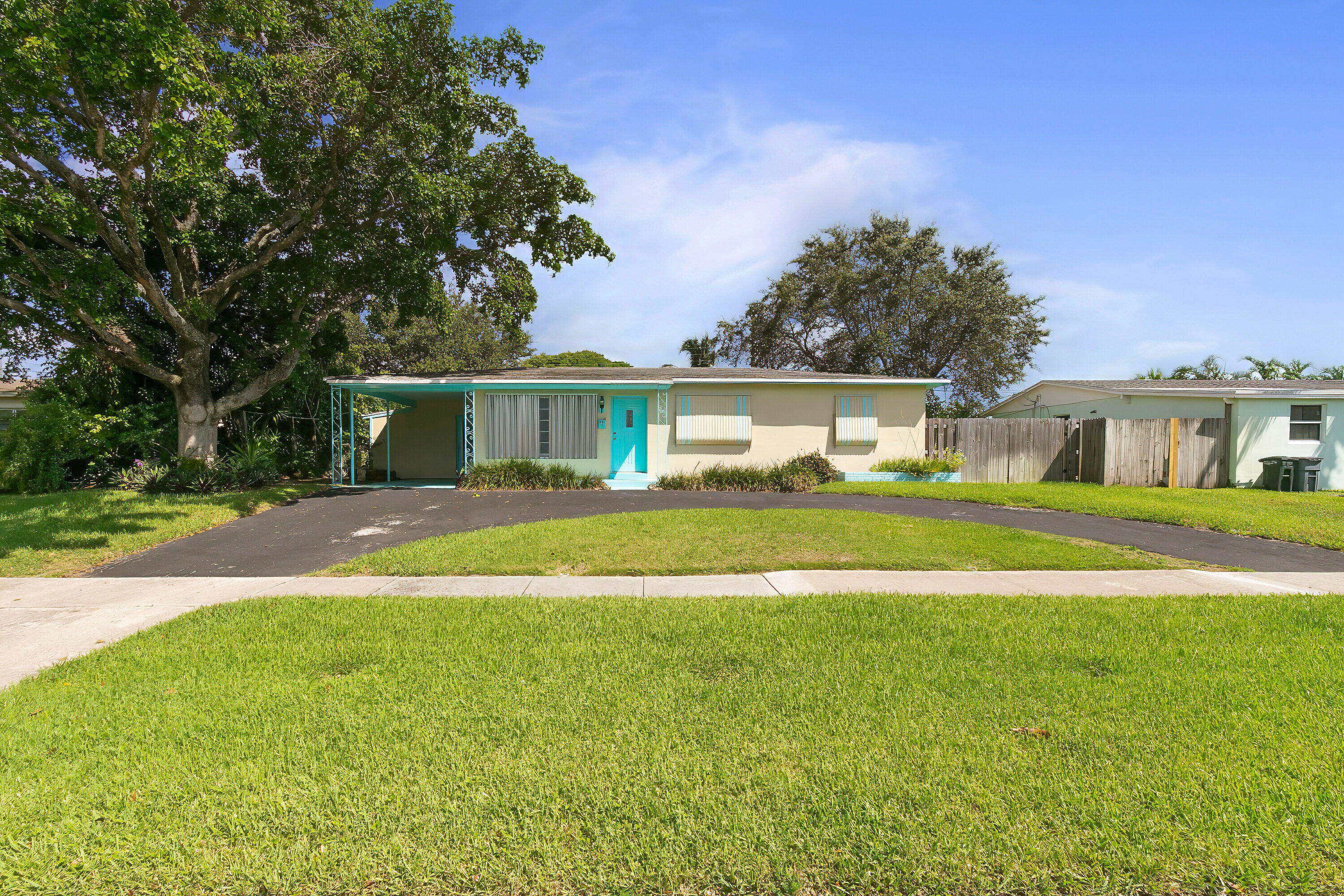 541 Ebbtide Drive