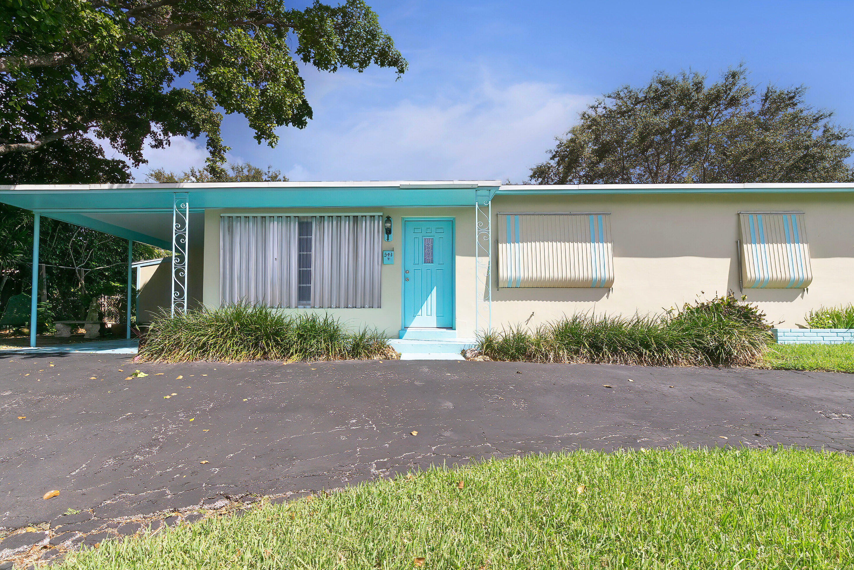 541 Ebbtide Drive