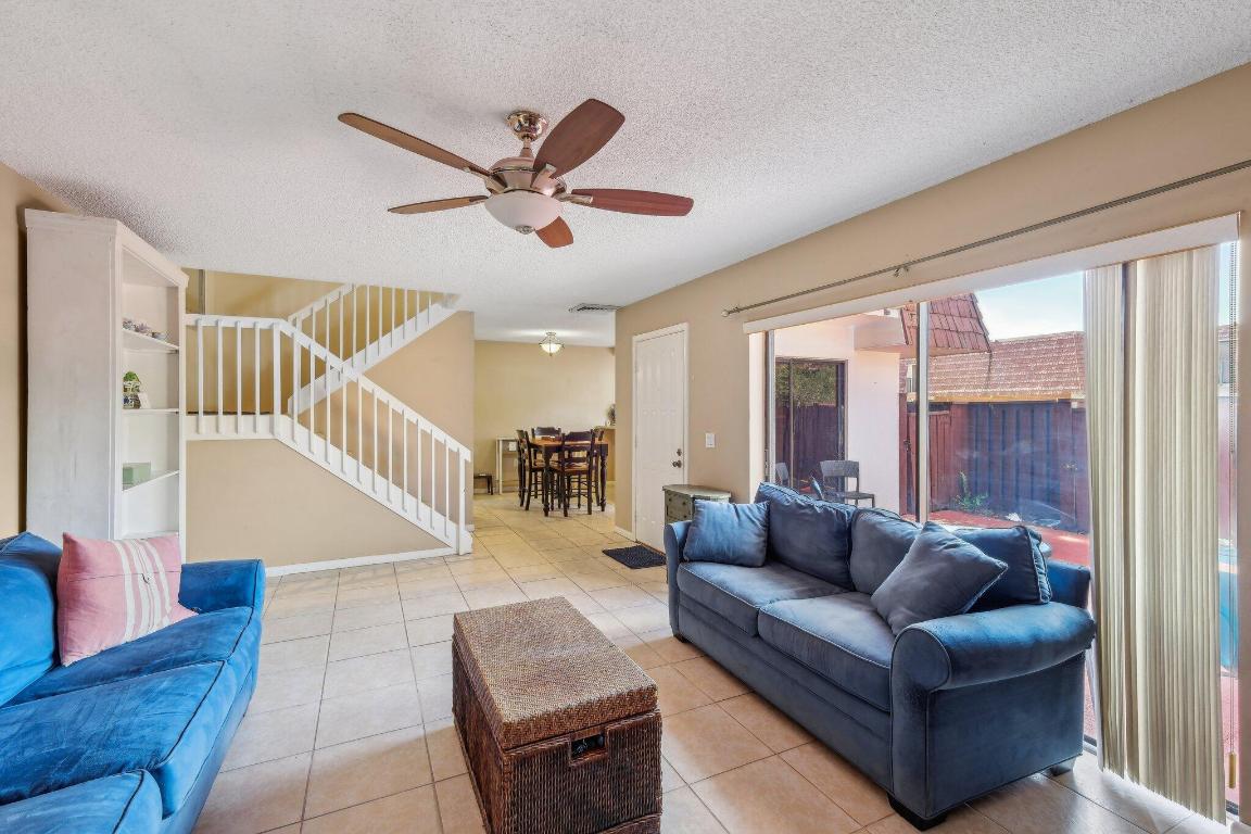 3611 SW Sunset Trace Circle