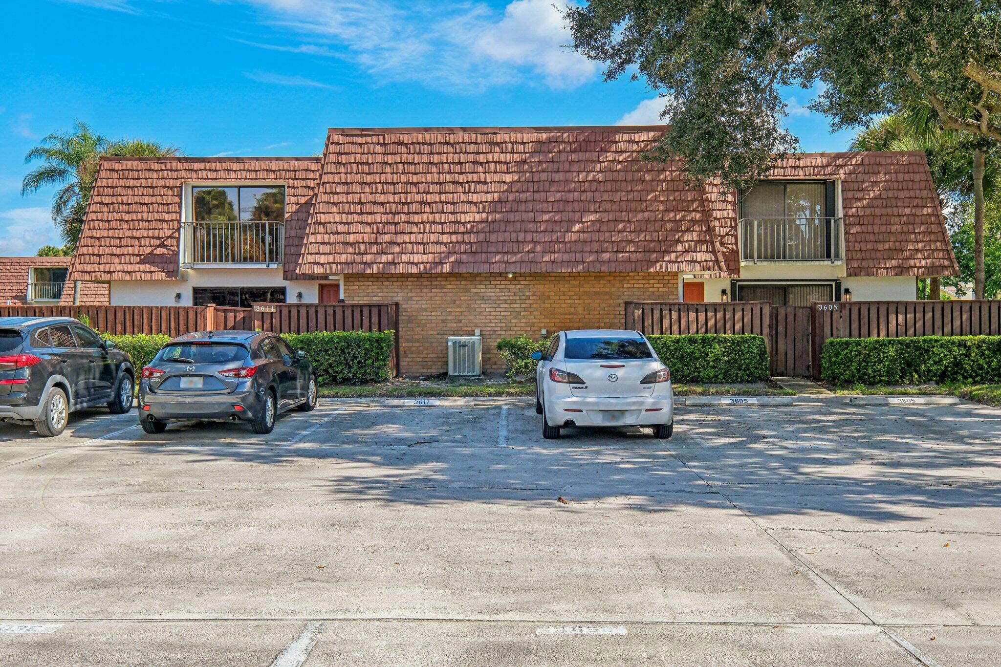 3611 SW Sunset Trace Circle