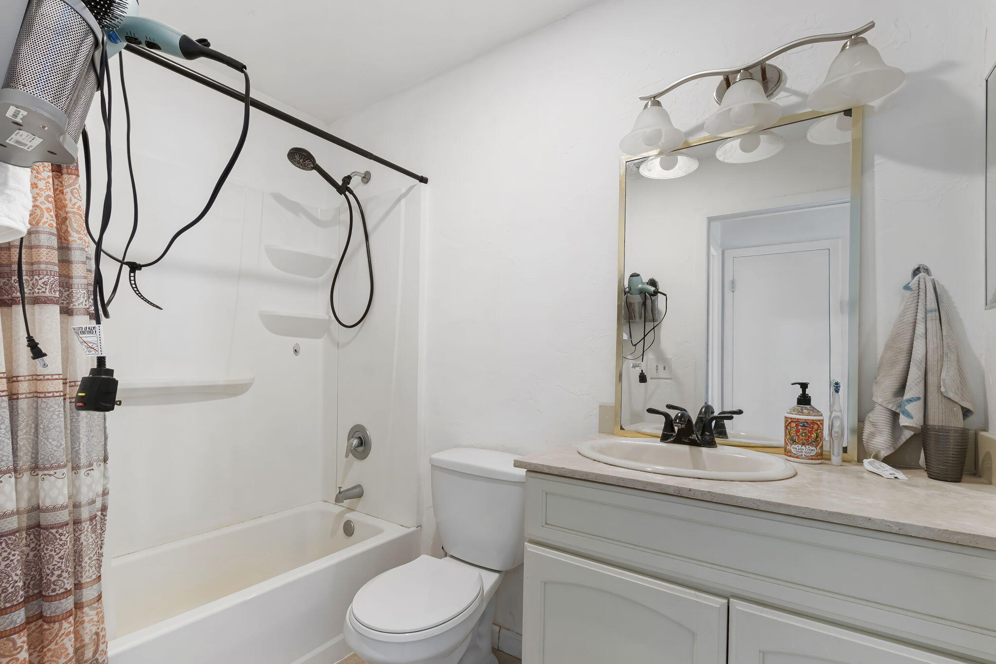 431 Lakes Boulevard 2132c