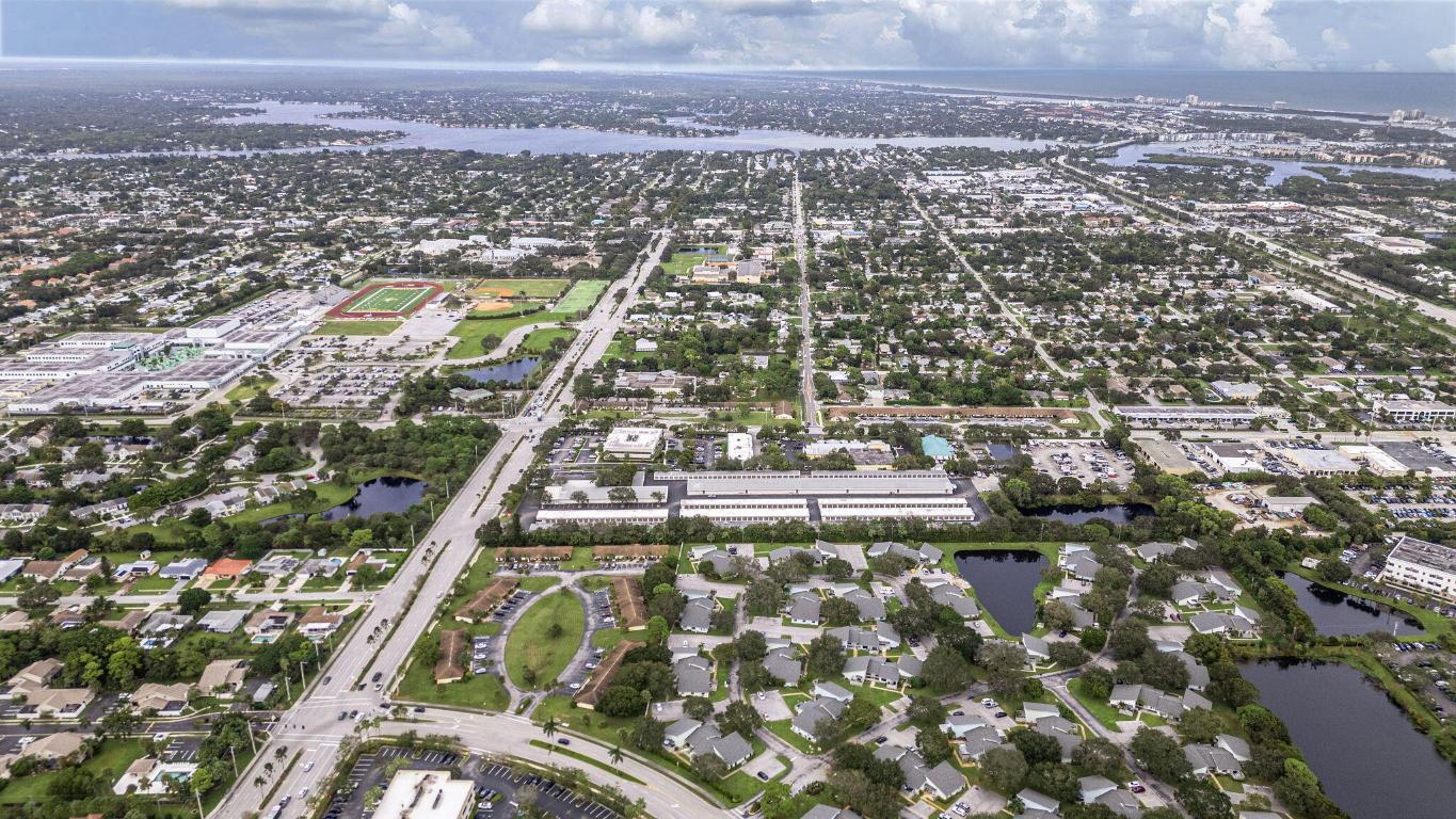 431 Lakes Boulevard 2132c