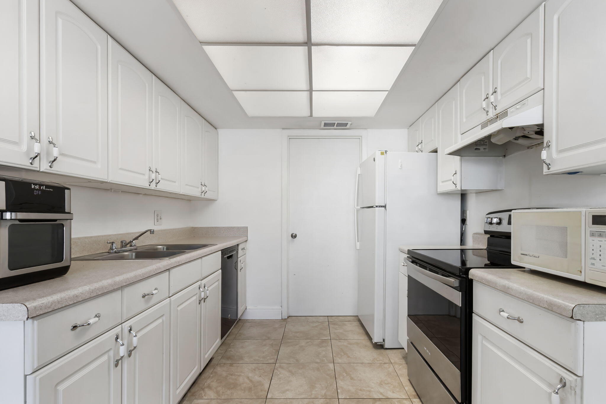 431 Lakes Boulevard 2132c