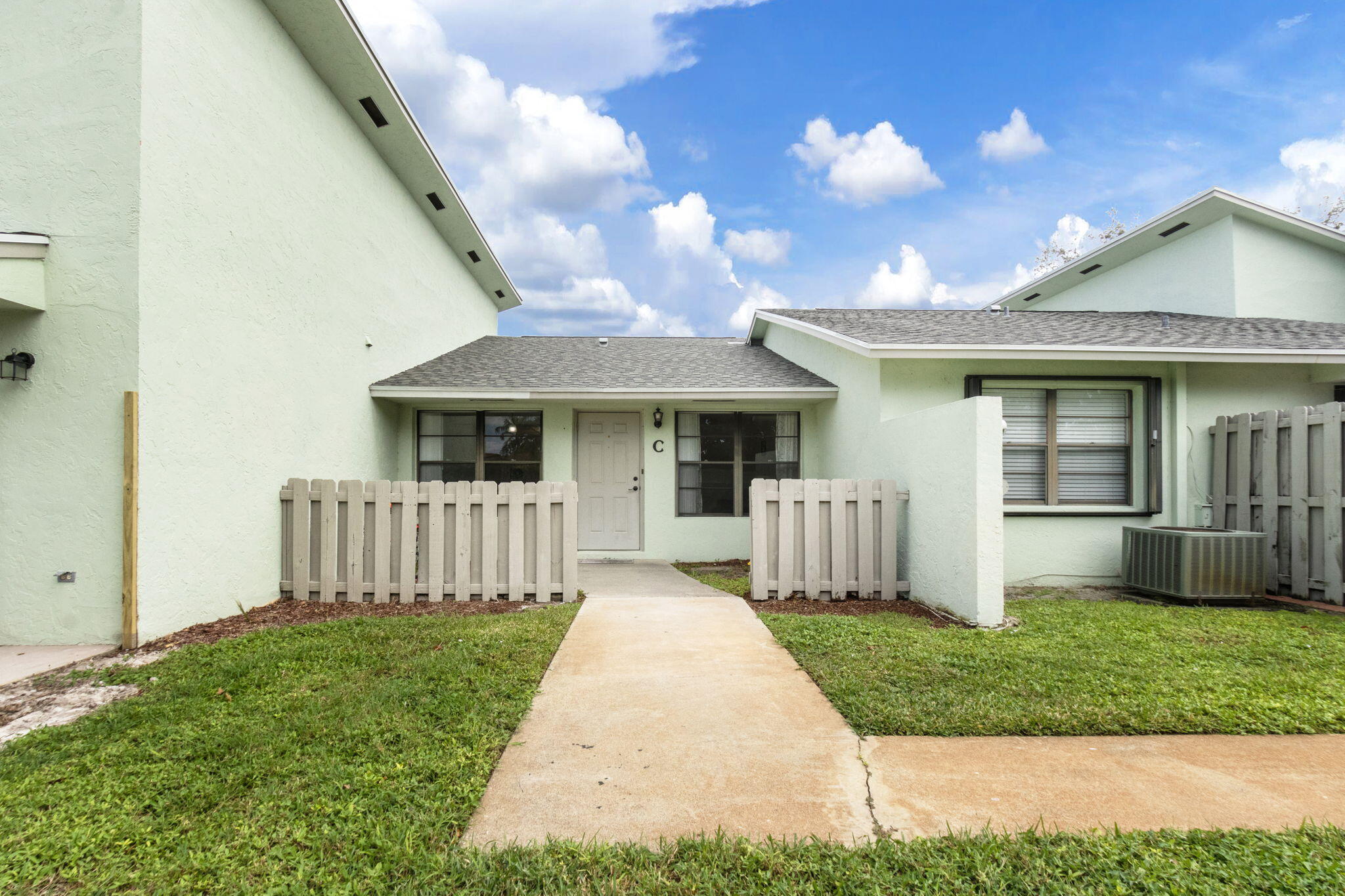 431 Lakes Boulevard 2132c