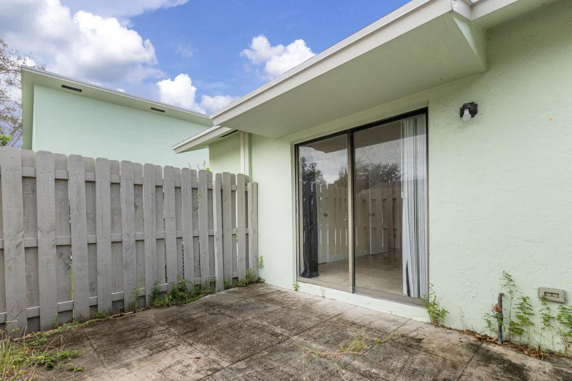 431 Lakes Boulevard 2132c