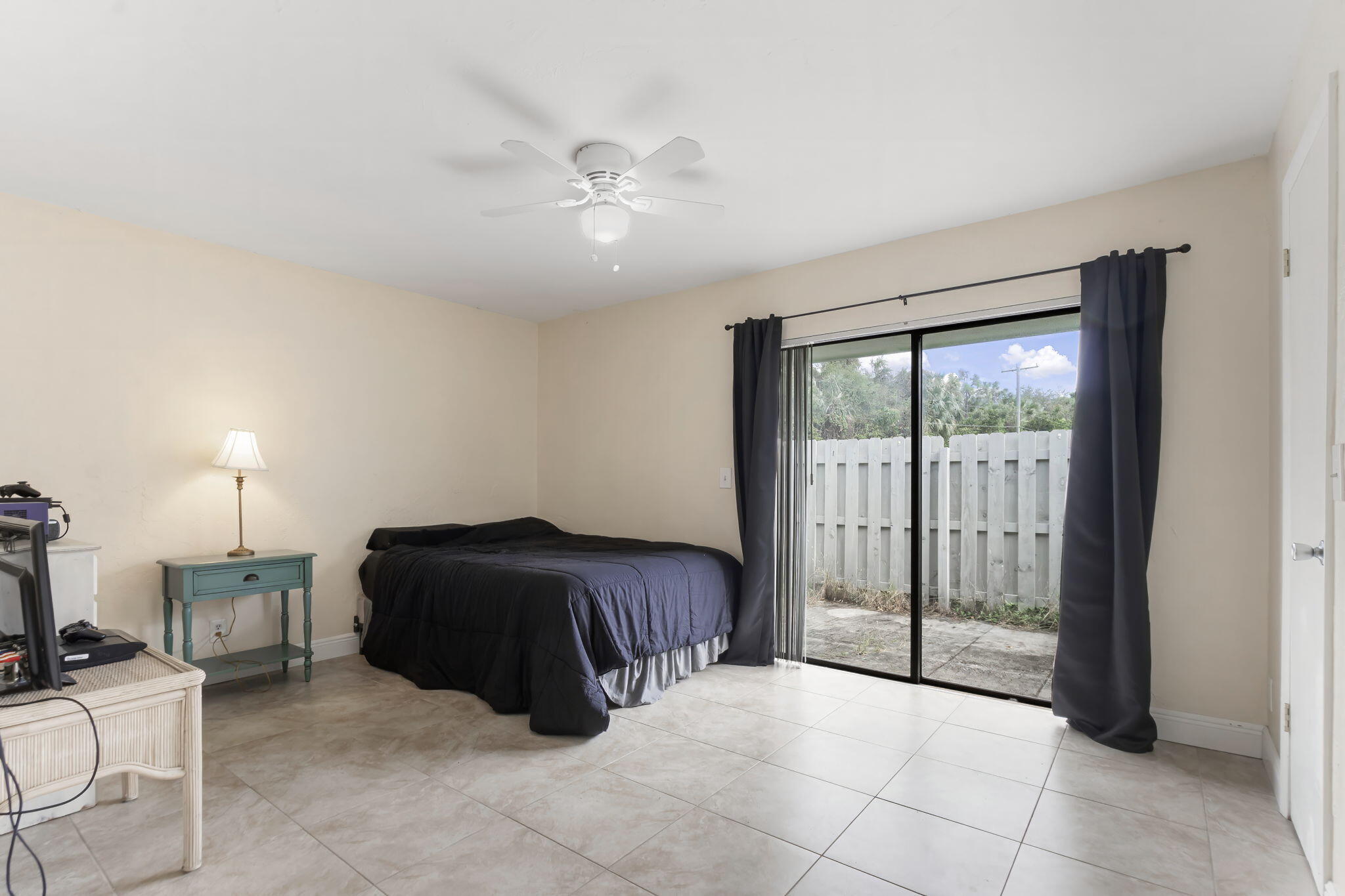 431 Lakes Boulevard 2132c