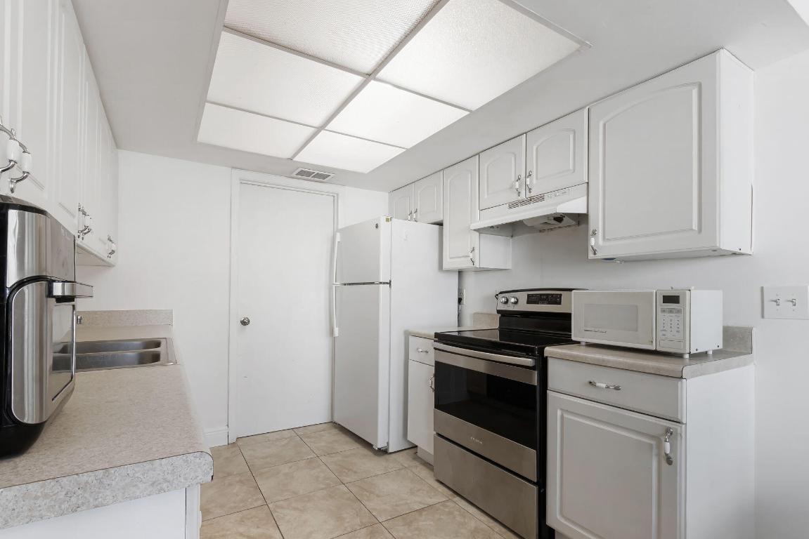 431 Lakes Boulevard 2132c