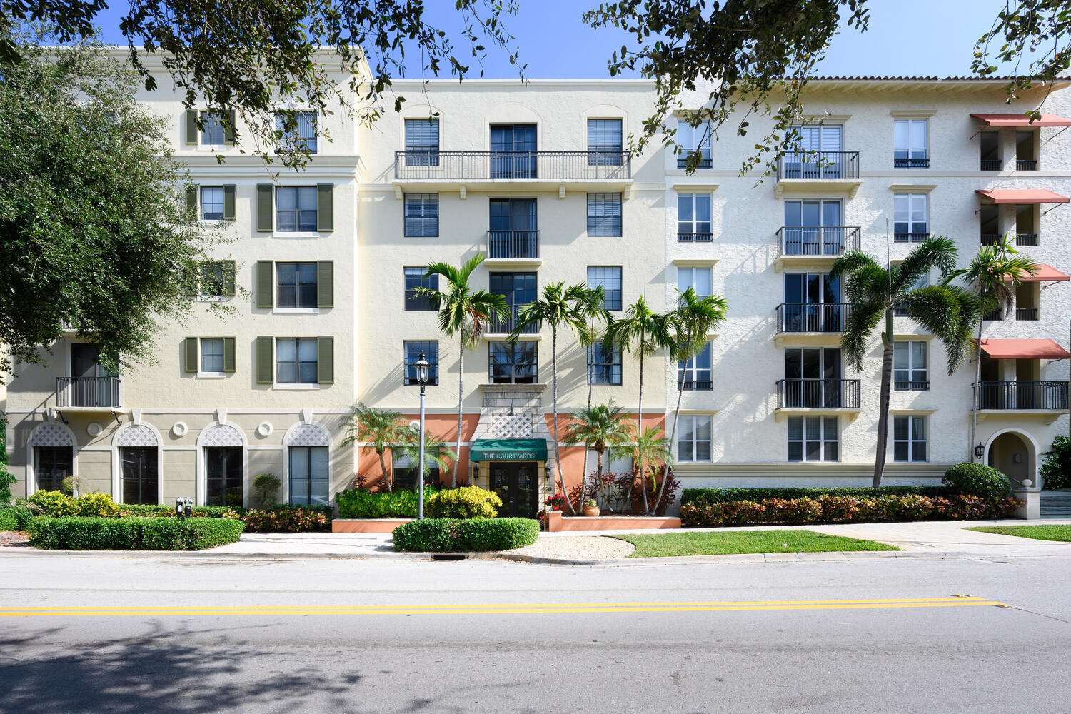 720 S Sapodilla Avenue 204