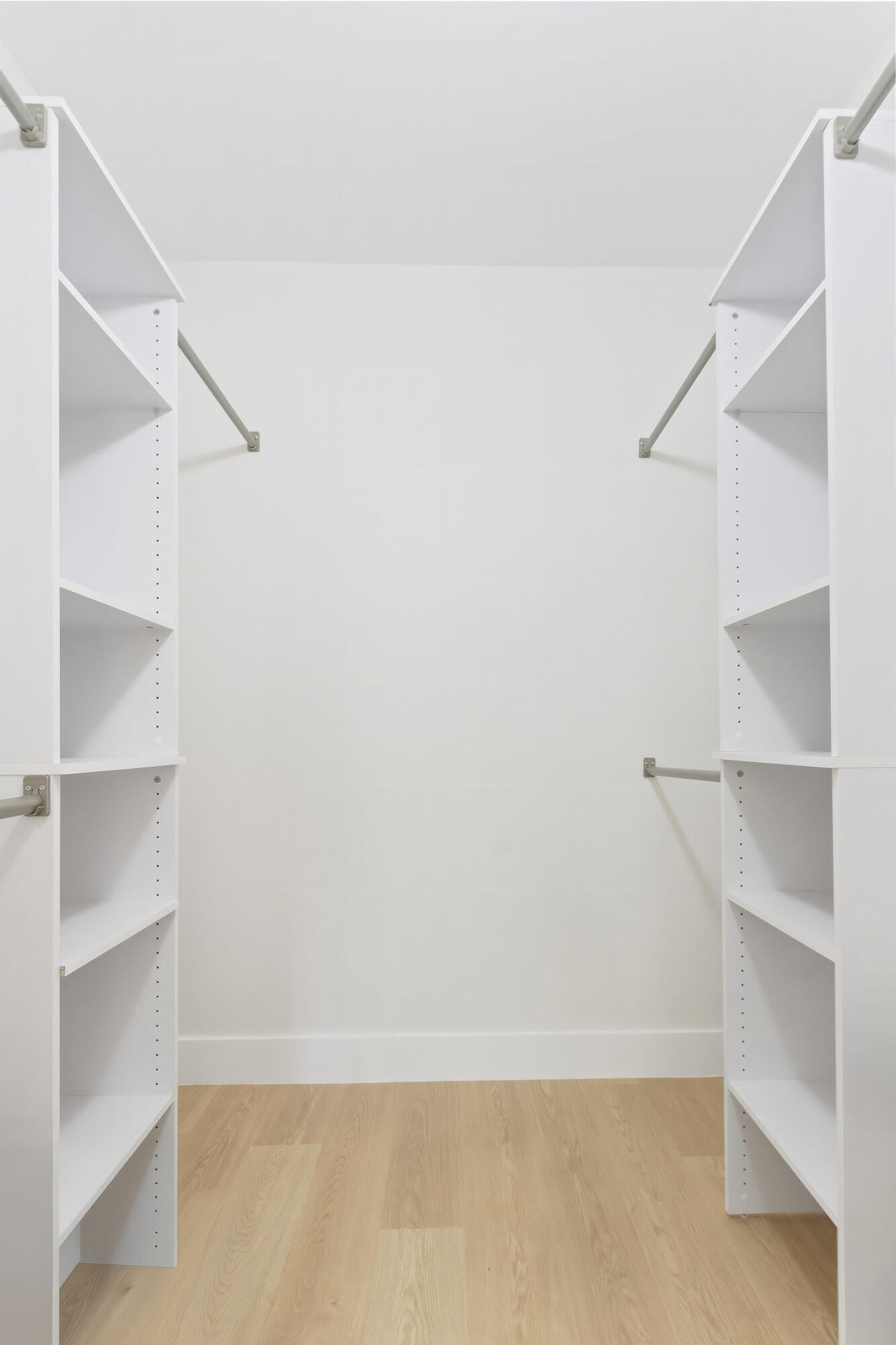 720 S Sapodilla Avenue 204