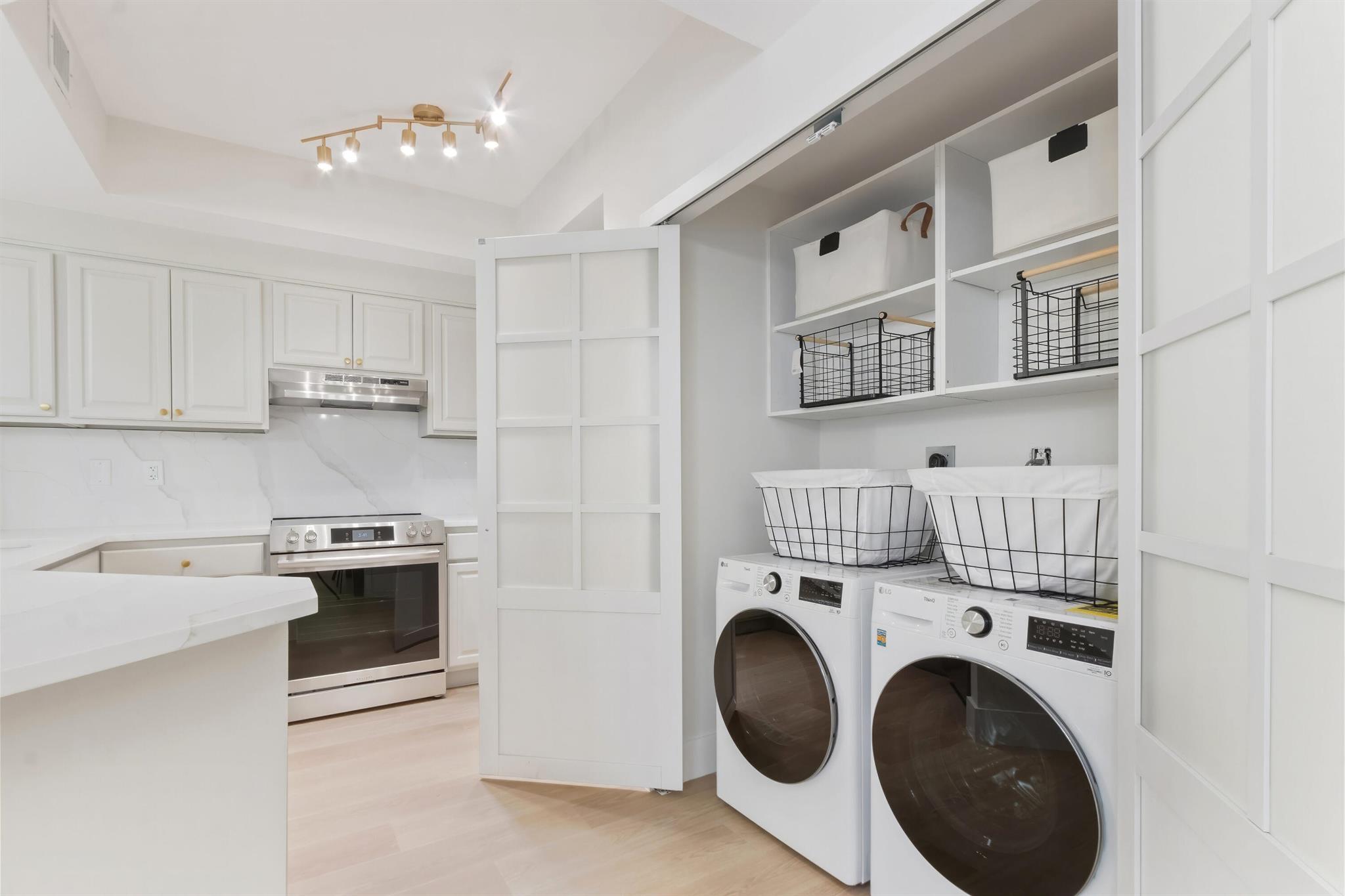 720 S Sapodilla Avenue 204