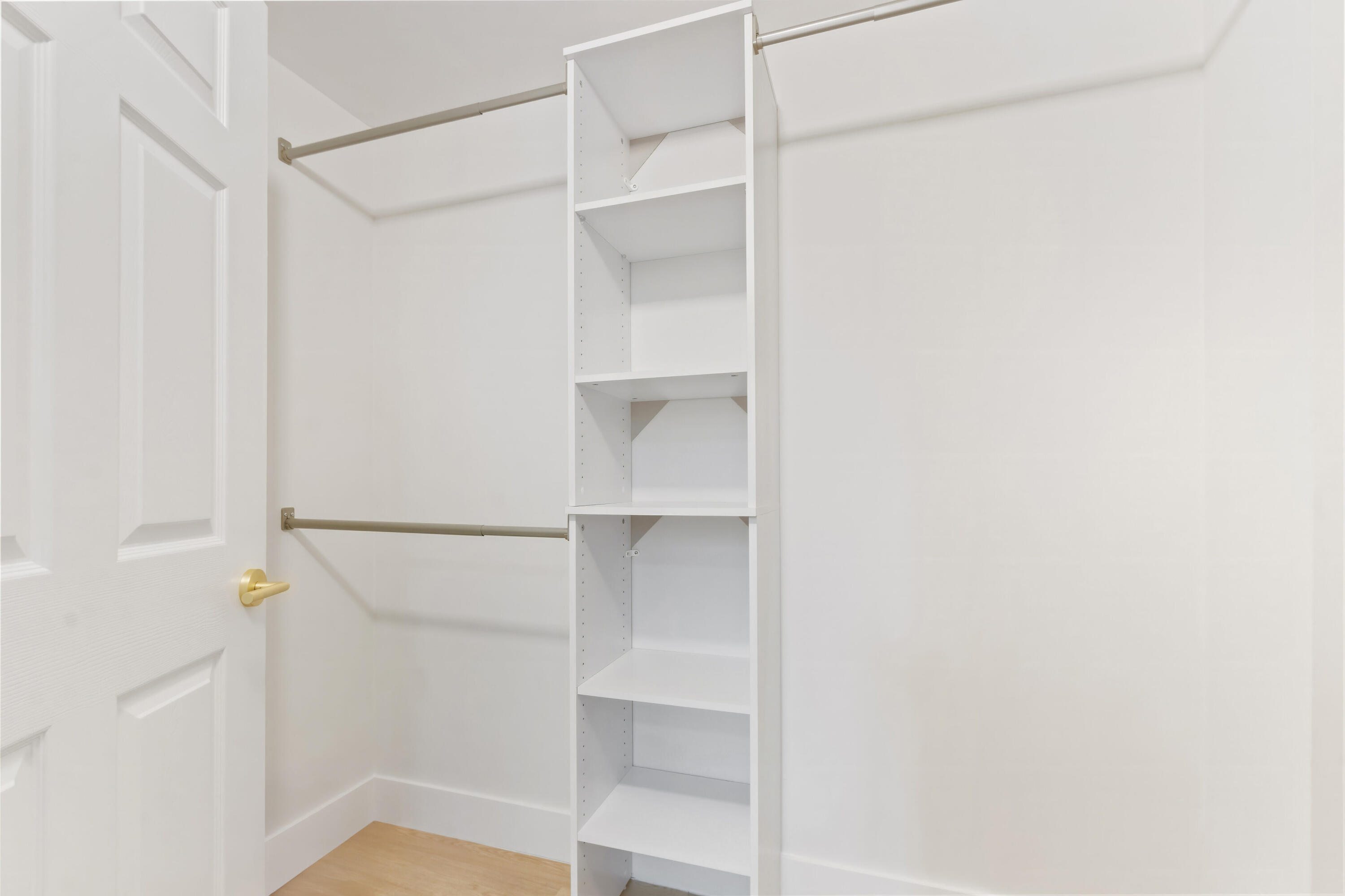 720 S Sapodilla Avenue 204