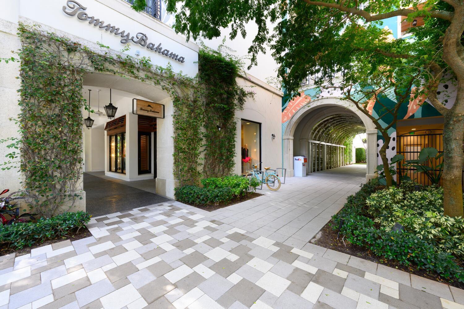 720 S Sapodilla Avenue 204