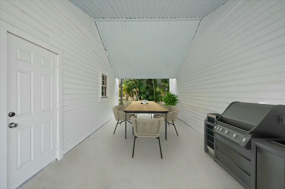 17647 112th Drive N