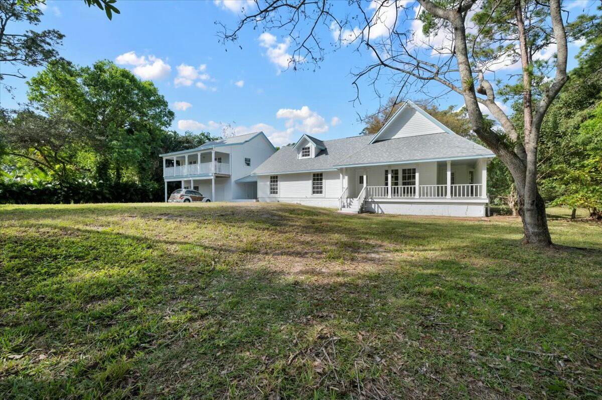 17647 112th Drive N
