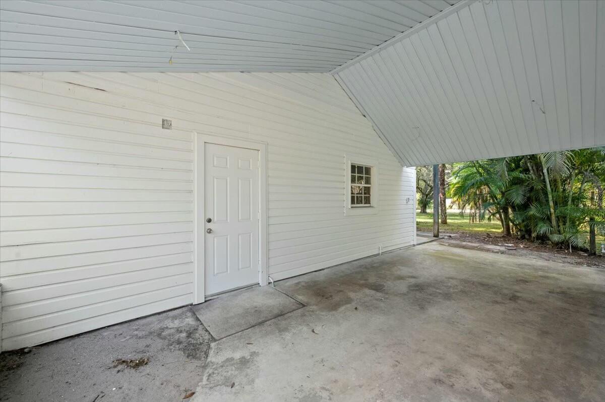 17647 112th Drive N