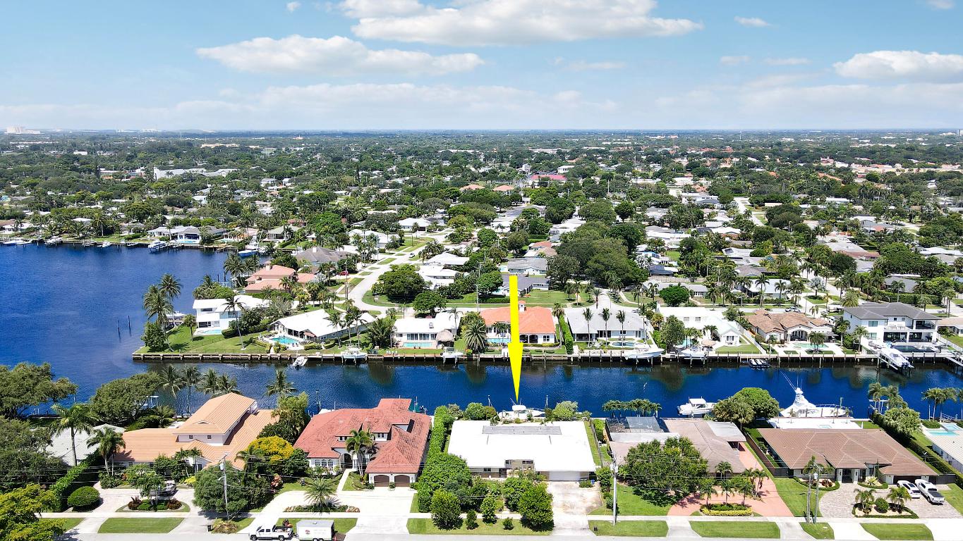 879 Country Club Drive