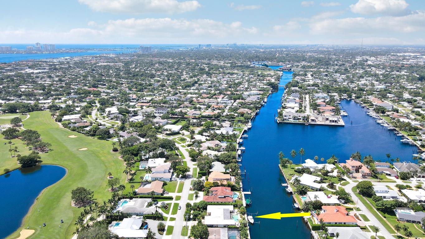 879 Country Club Drive