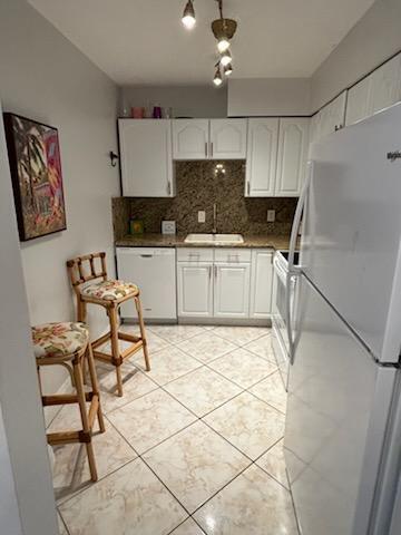 510 Prosperity Farms Road 8b