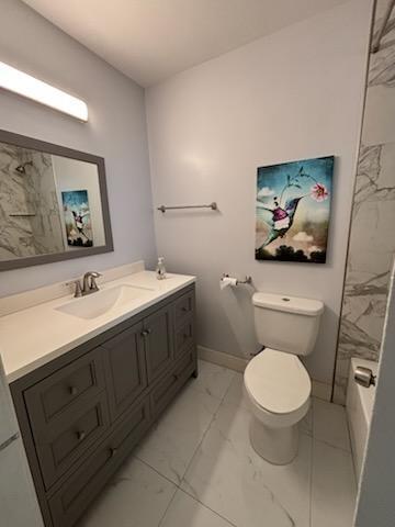 510 Prosperity Farms Road 8b