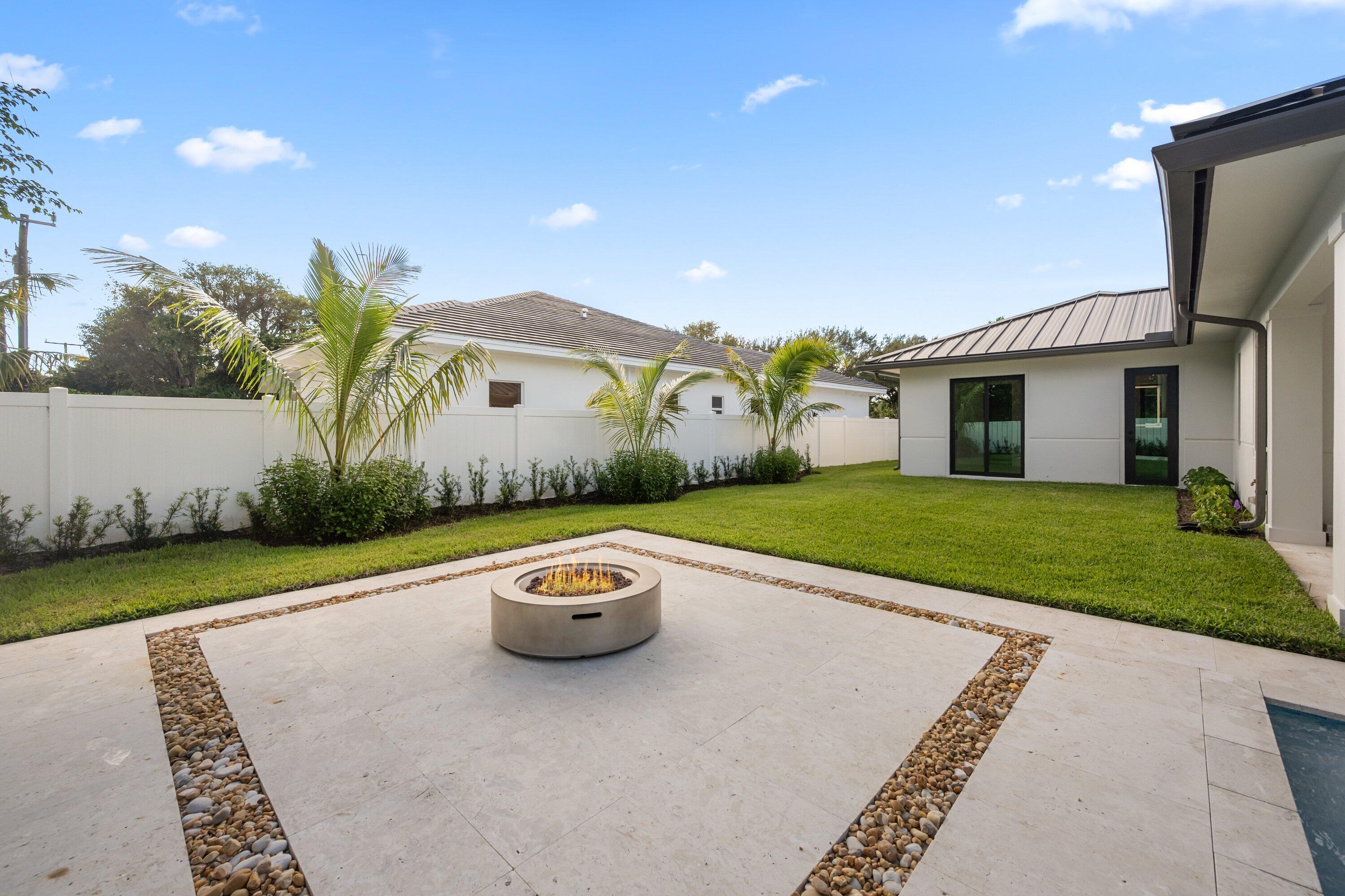 741 Nighthawk Way