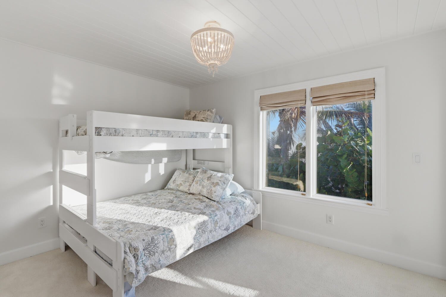 1031 SE Macarthur Boulevard