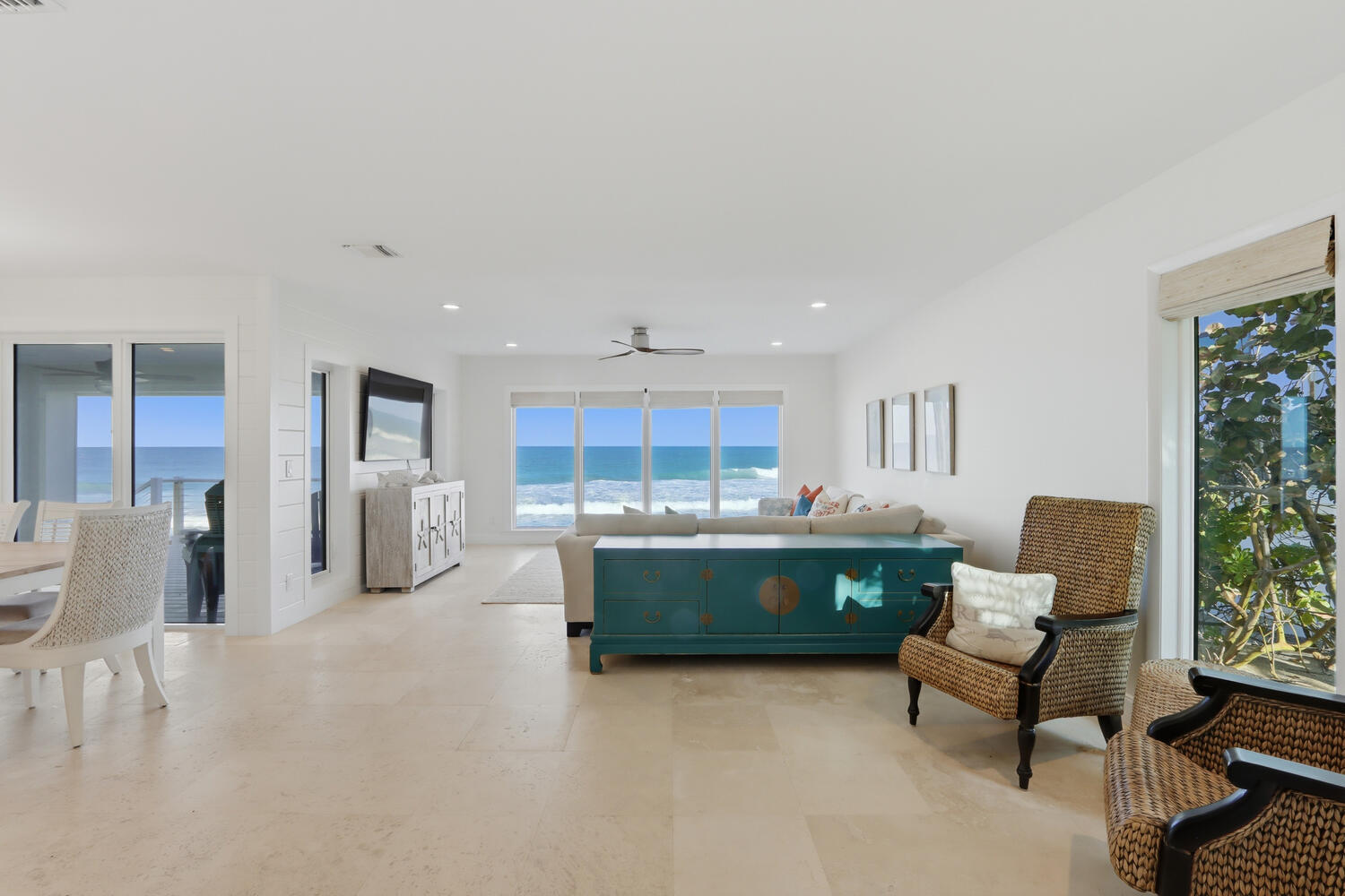 1031 SE Macarthur Boulevard