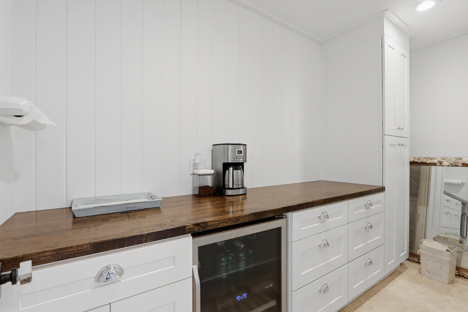 1031 SE Macarthur Boulevard