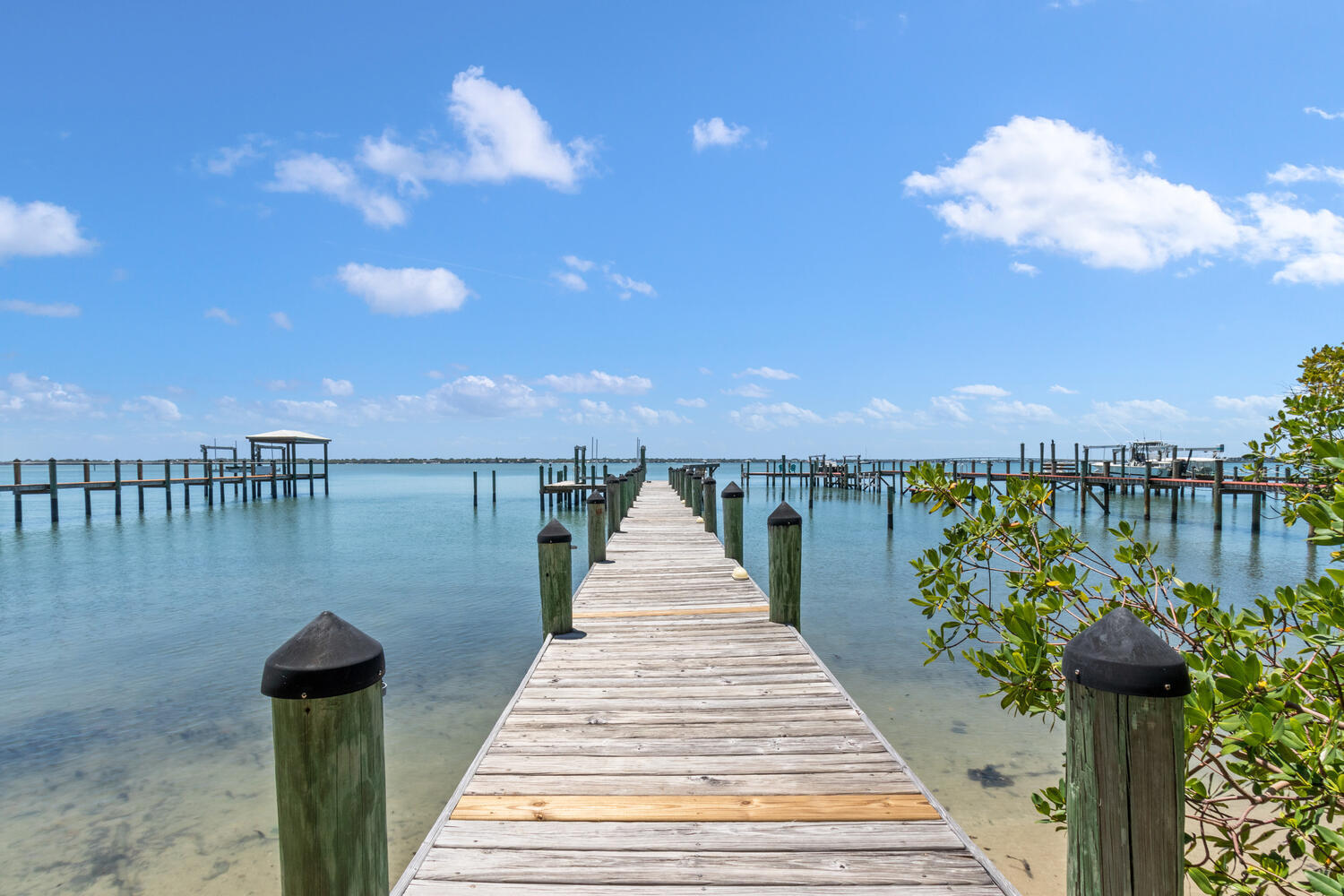 1031 SE Macarthur Boulevard