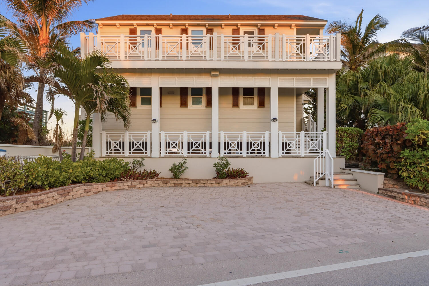 1031 SE Macarthur Boulevard