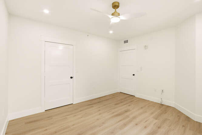 720 S Sapodilla Avenue 304