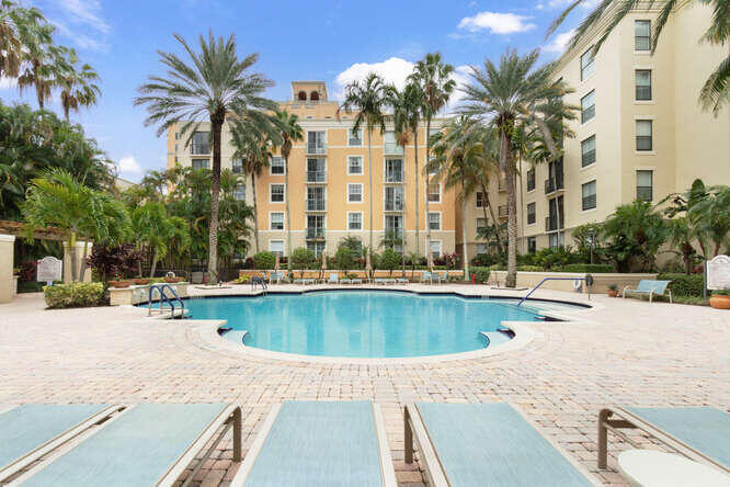 720 S Sapodilla Avenue 304