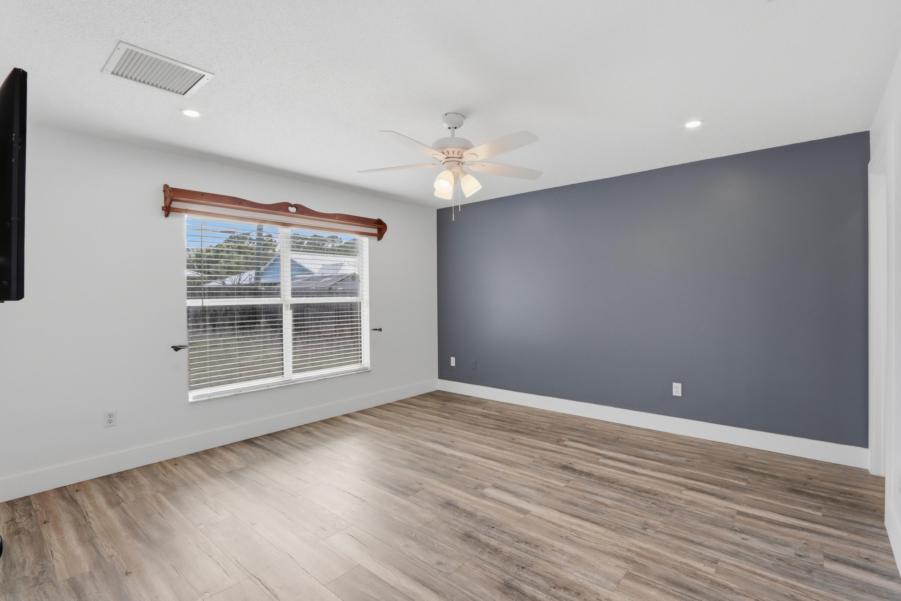 1818 SW Notre Dame Avenue, Port St. Lucie