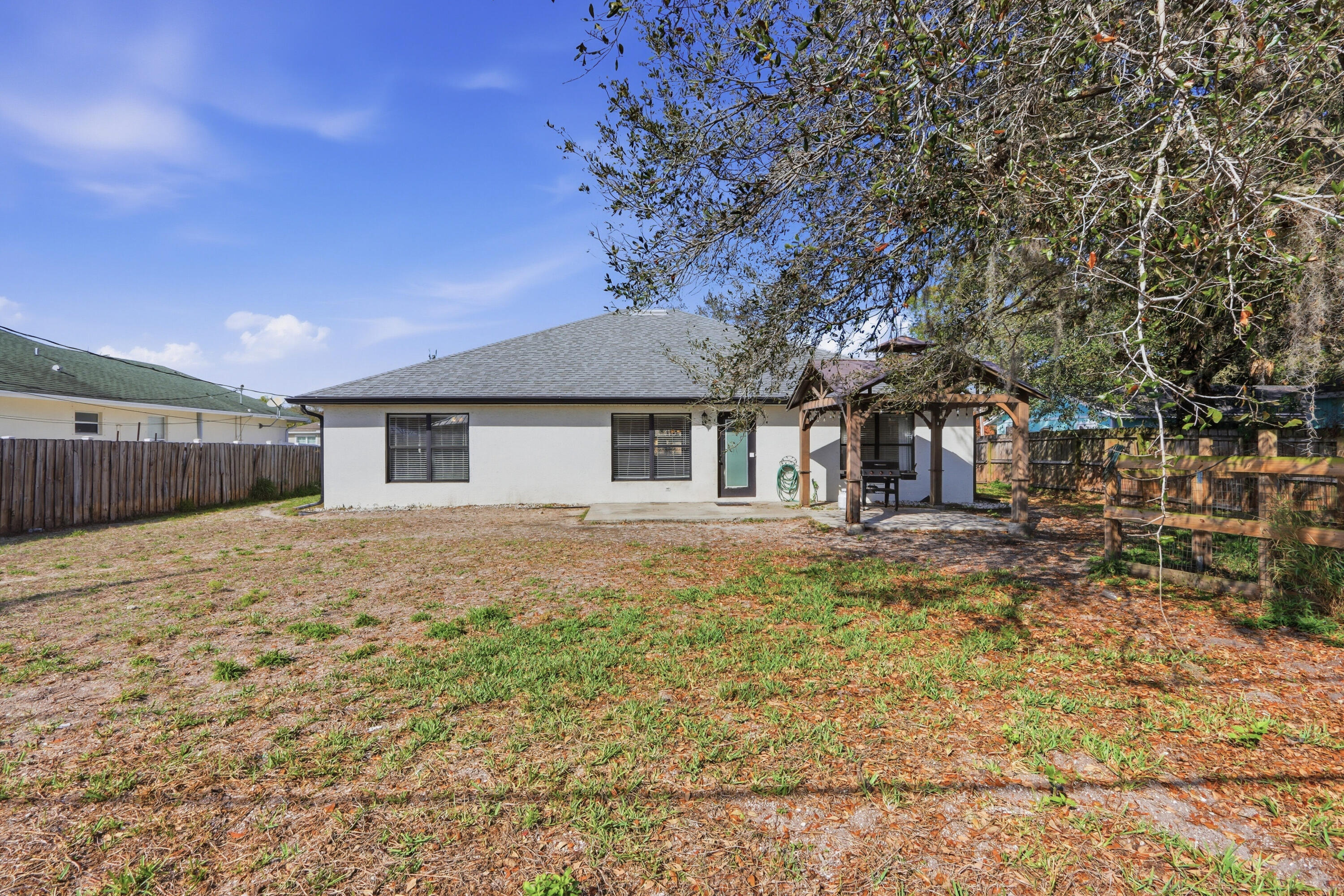 1818 SW Notre Dame Avenue, Port St. Lucie