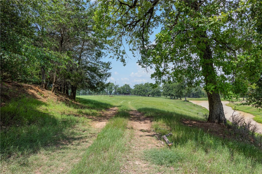 1016 County Road 306