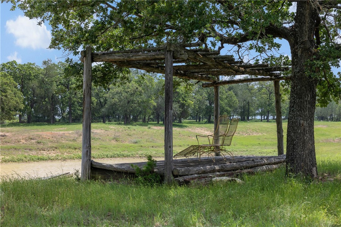 1016 County Road 306