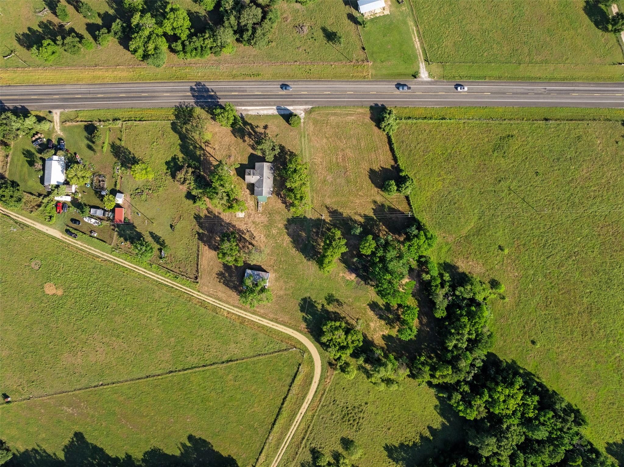3009 S Highway 77