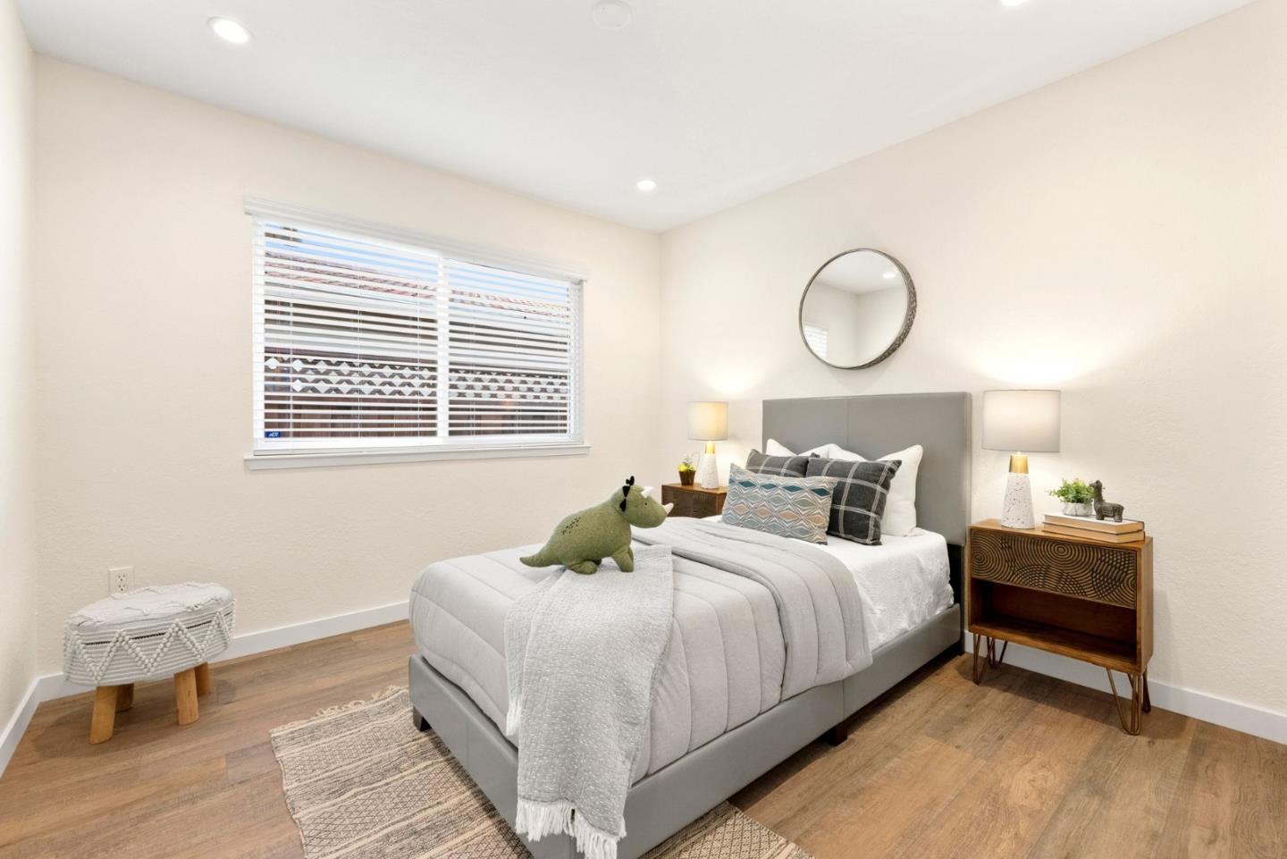 1651 Beach Park BLVD