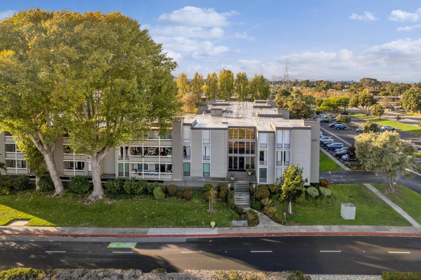 1081 Beach Park Boulevard 206