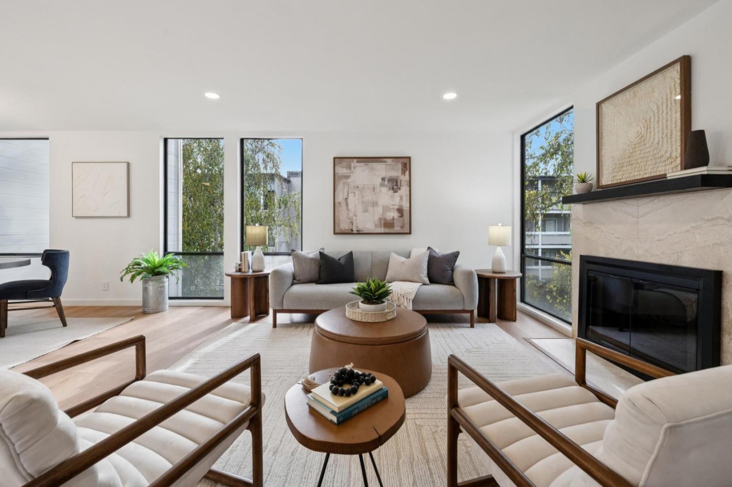 1081 Beach Park Boulevard 206