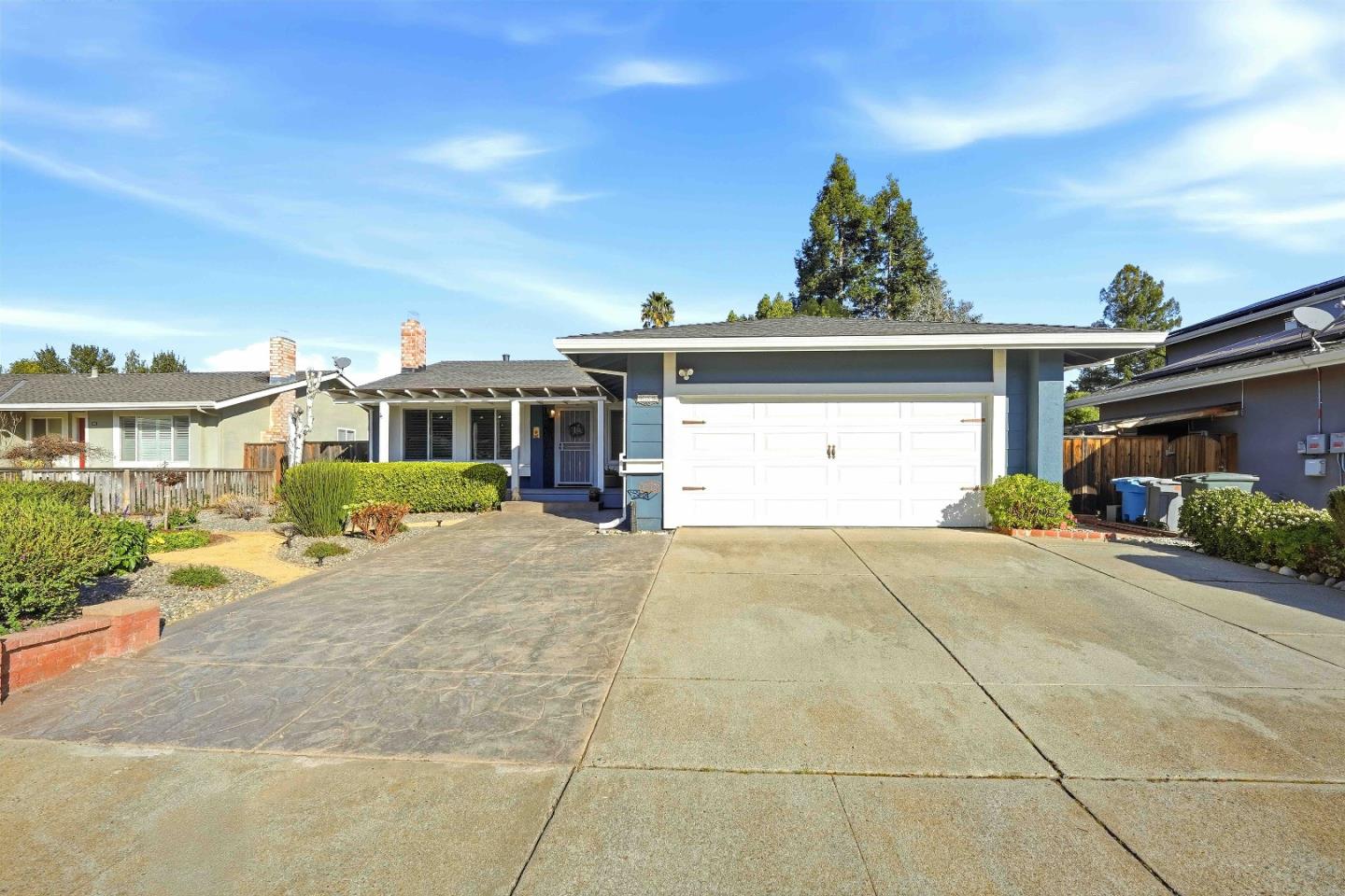 925 Blake Court