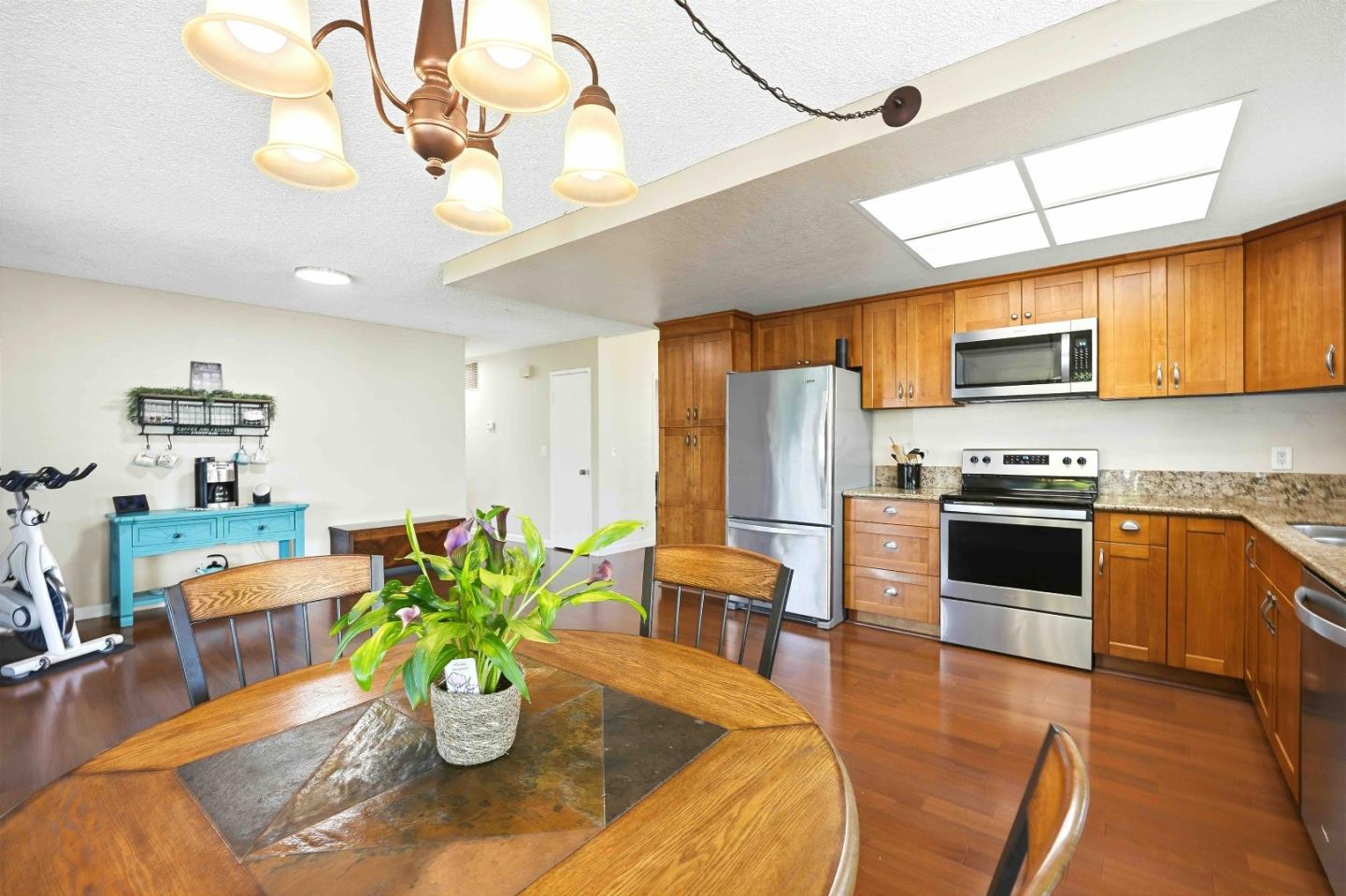 925 Blake Court