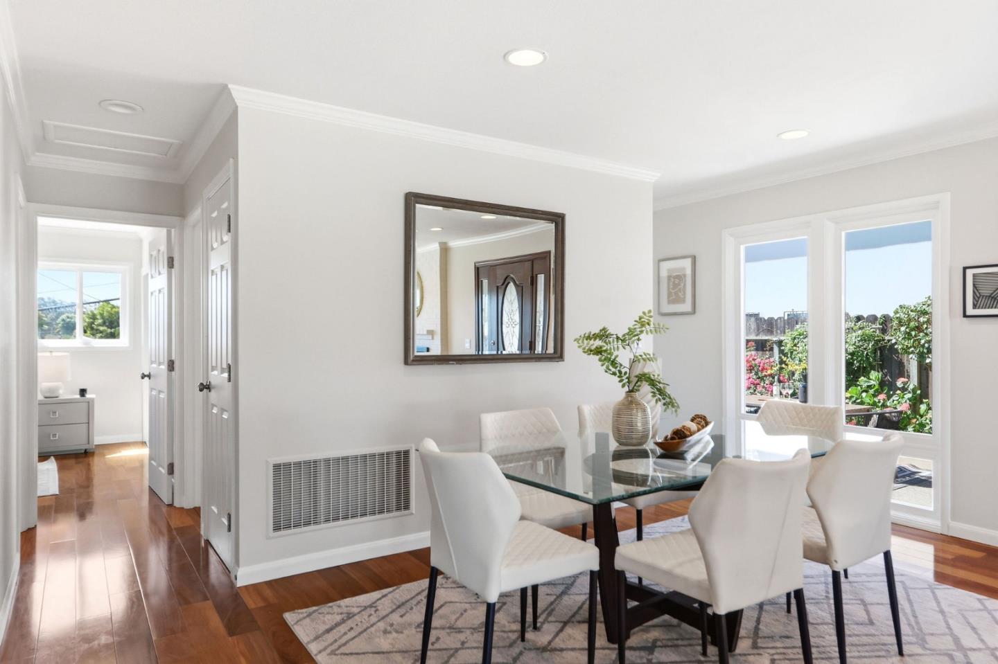 2541 Cottonwood Drive
