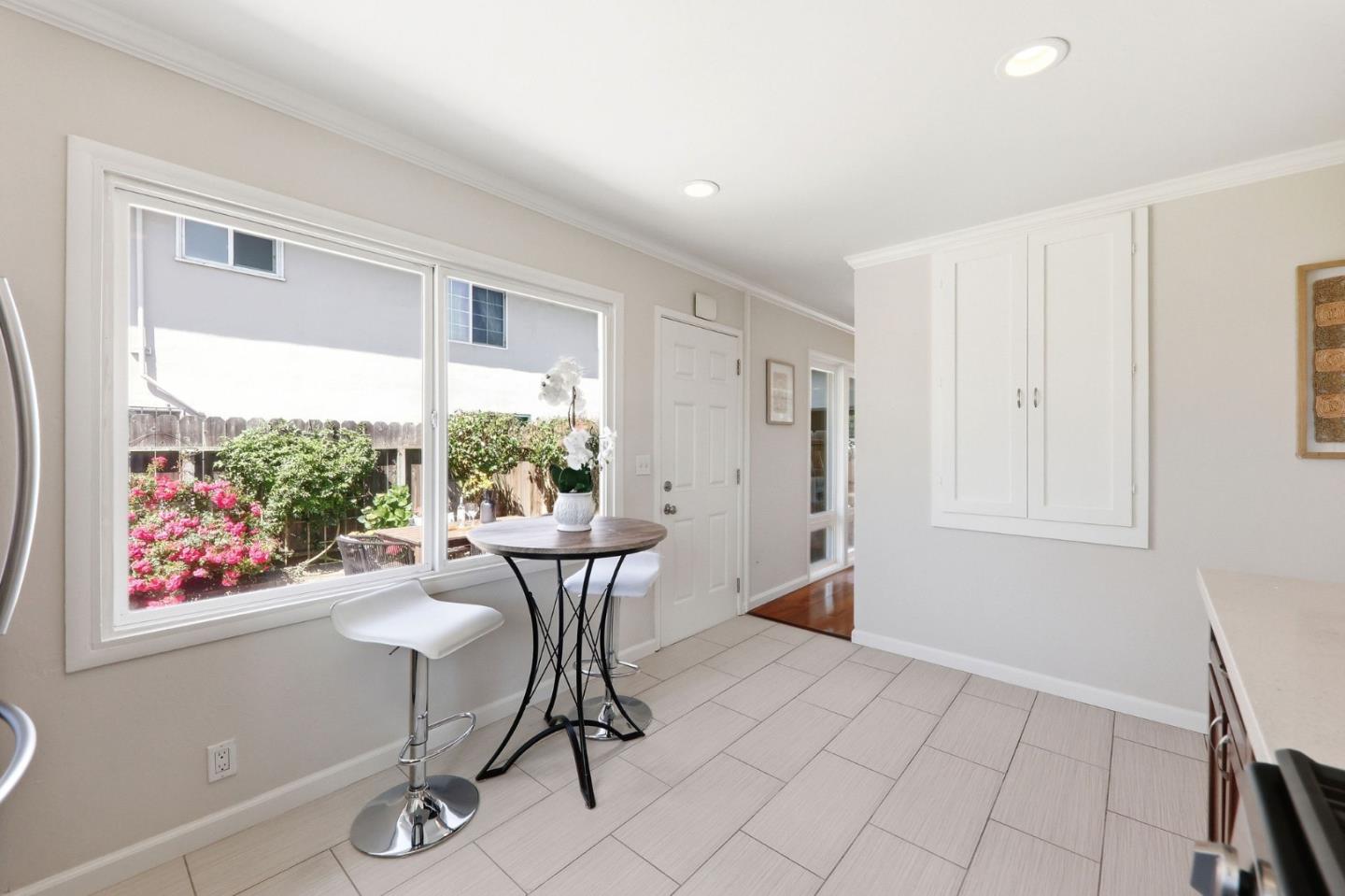 2541 Cottonwood Drive