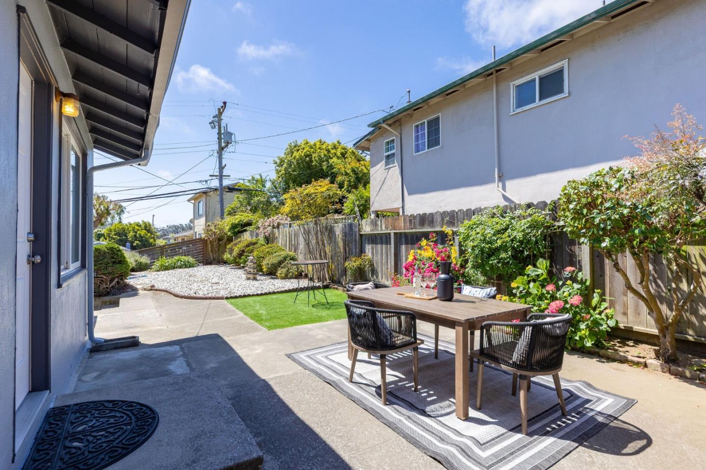 2541 Cottonwood Drive