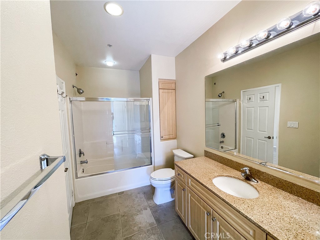 3404 Watermarke Place